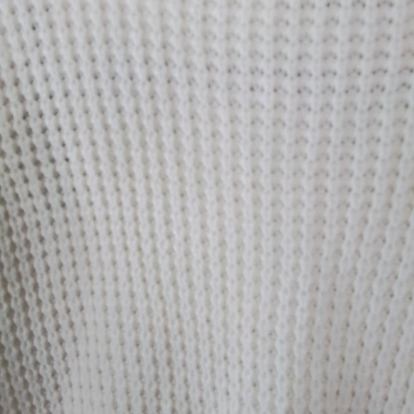 Forever 21 Oversized Cropped Chunky Knit Sweater Size Small in White - Picture 9 of 11